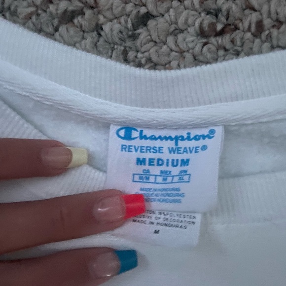 sweater - Picture 2 of 2